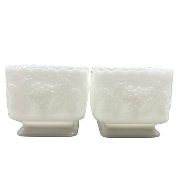 Vintage Anchor Hocking Milk Glass Square Grape Footed Planter Candy Dish EUC - Picture 6 of 13